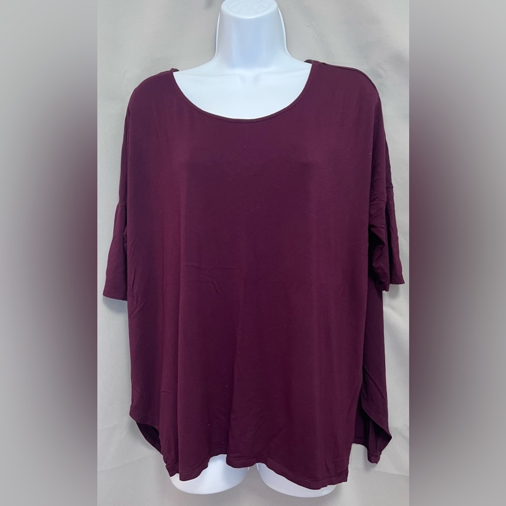 American Eagle Soft & Sexy Top 3/4 Sleeve Blouse Size Small Women’s Burgundy